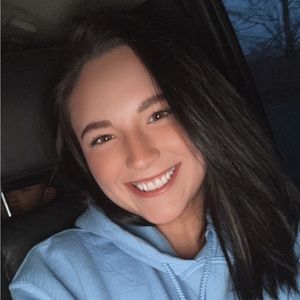 Meet your Posher, Hanna